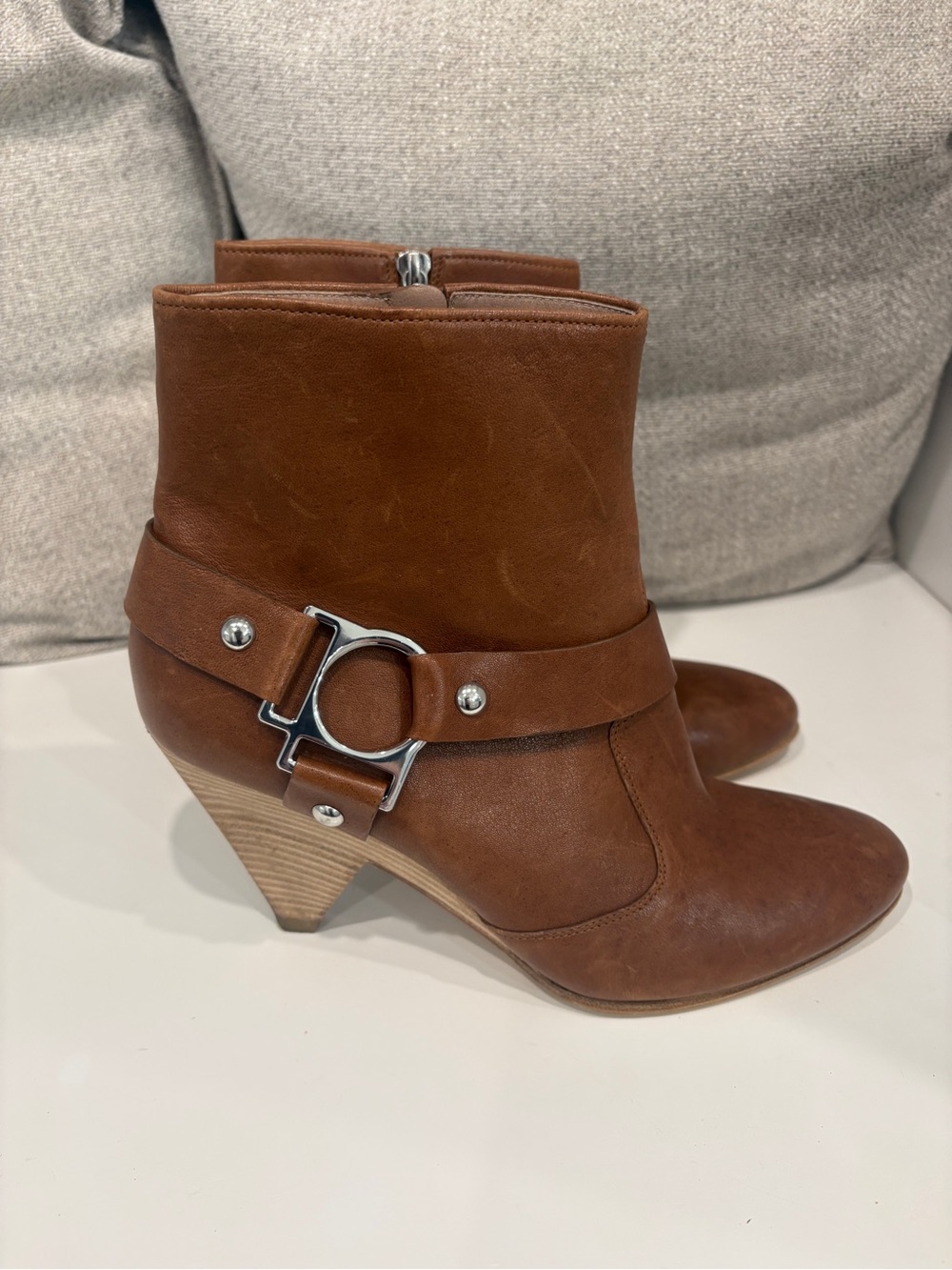 Belle Sigerson Morrison Size 9